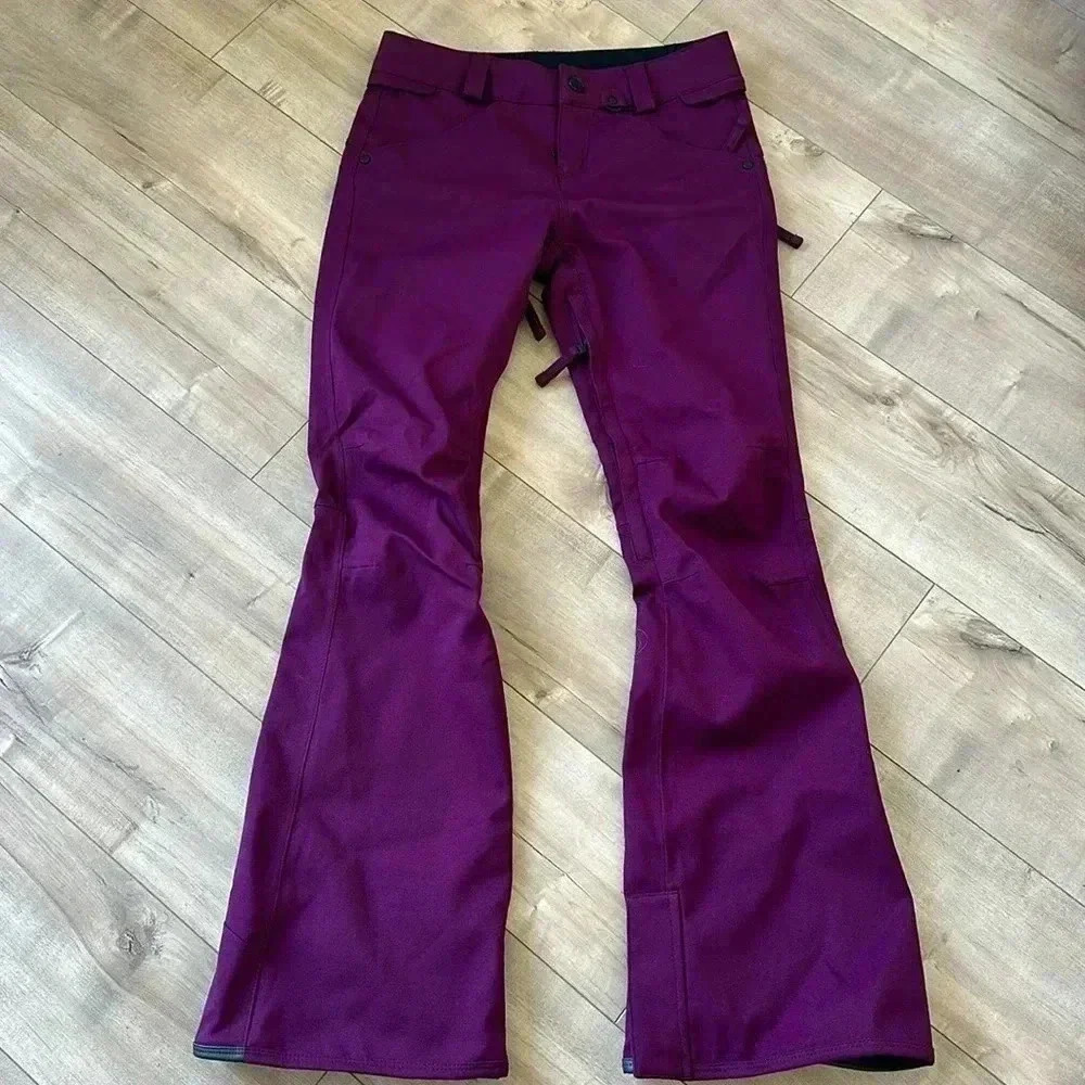 Volcom Womens Snowboard Pant Maroon/Purple Sz XS
